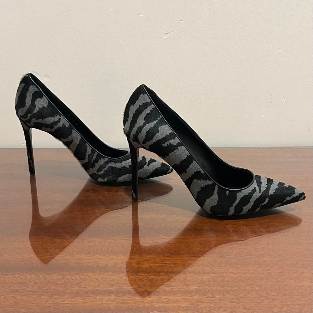 NIB Michael Kors Collection Gretel Tiger Calf Hair Pump - Picture 7 of 16